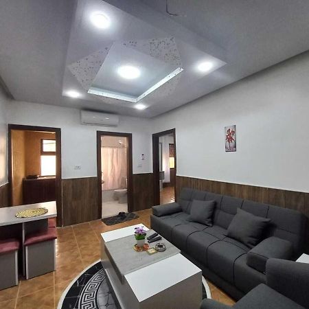 Al-Nujoom Hotel Suites Αμμάν Εξωτερικό φωτογραφία