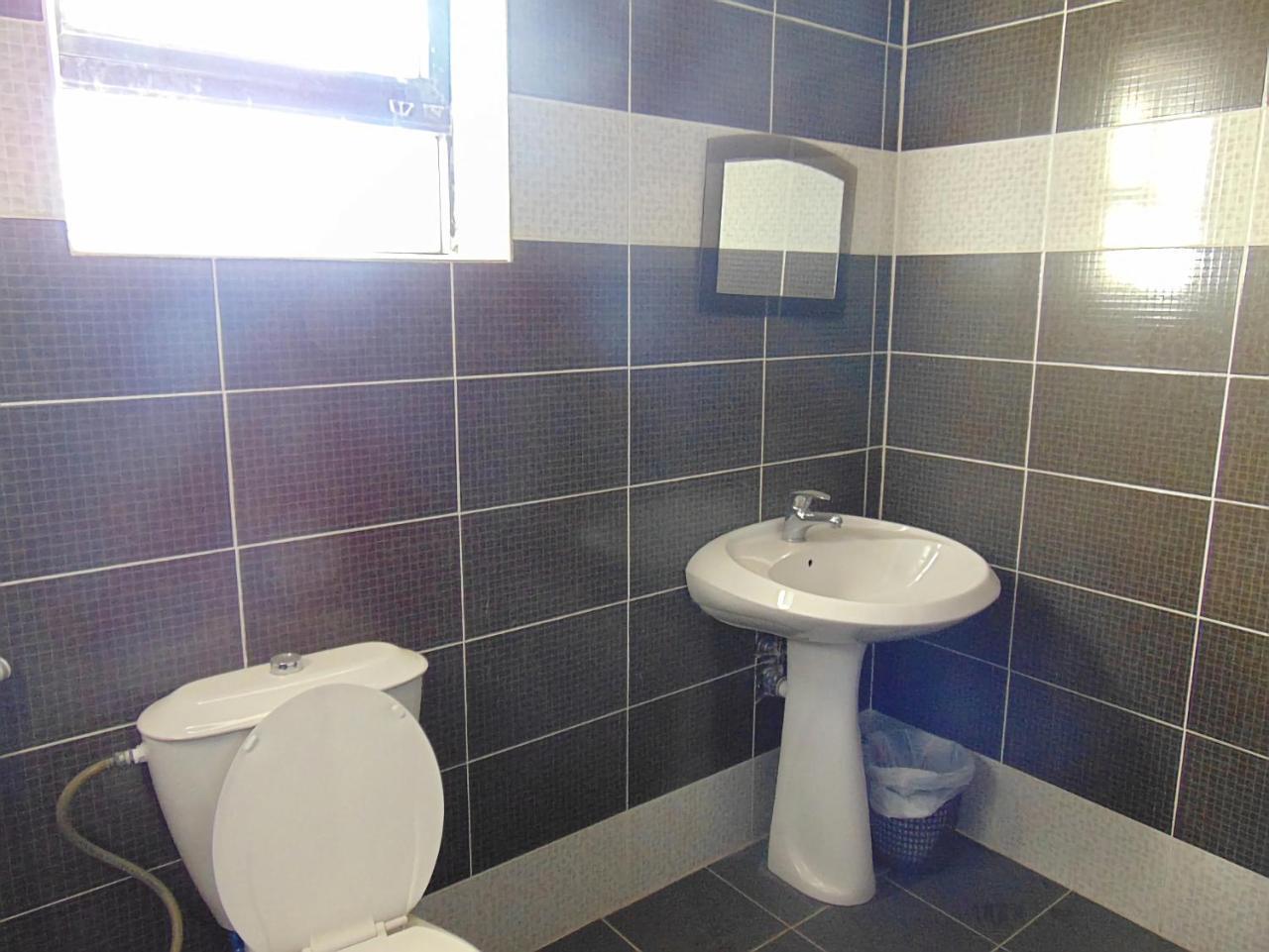 Al-Nujoom Hotel Suites Αμμάν Εξωτερικό φωτογραφία